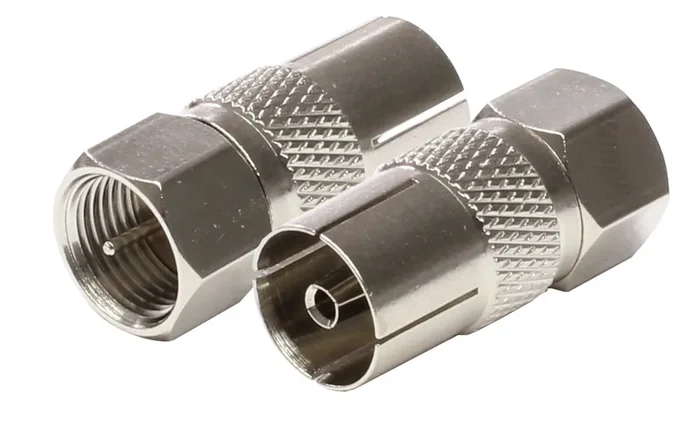 FAI 02 Adapter F-Stecker/IEC-Buchse