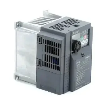 MITSUBISHI Wechselrichter D700